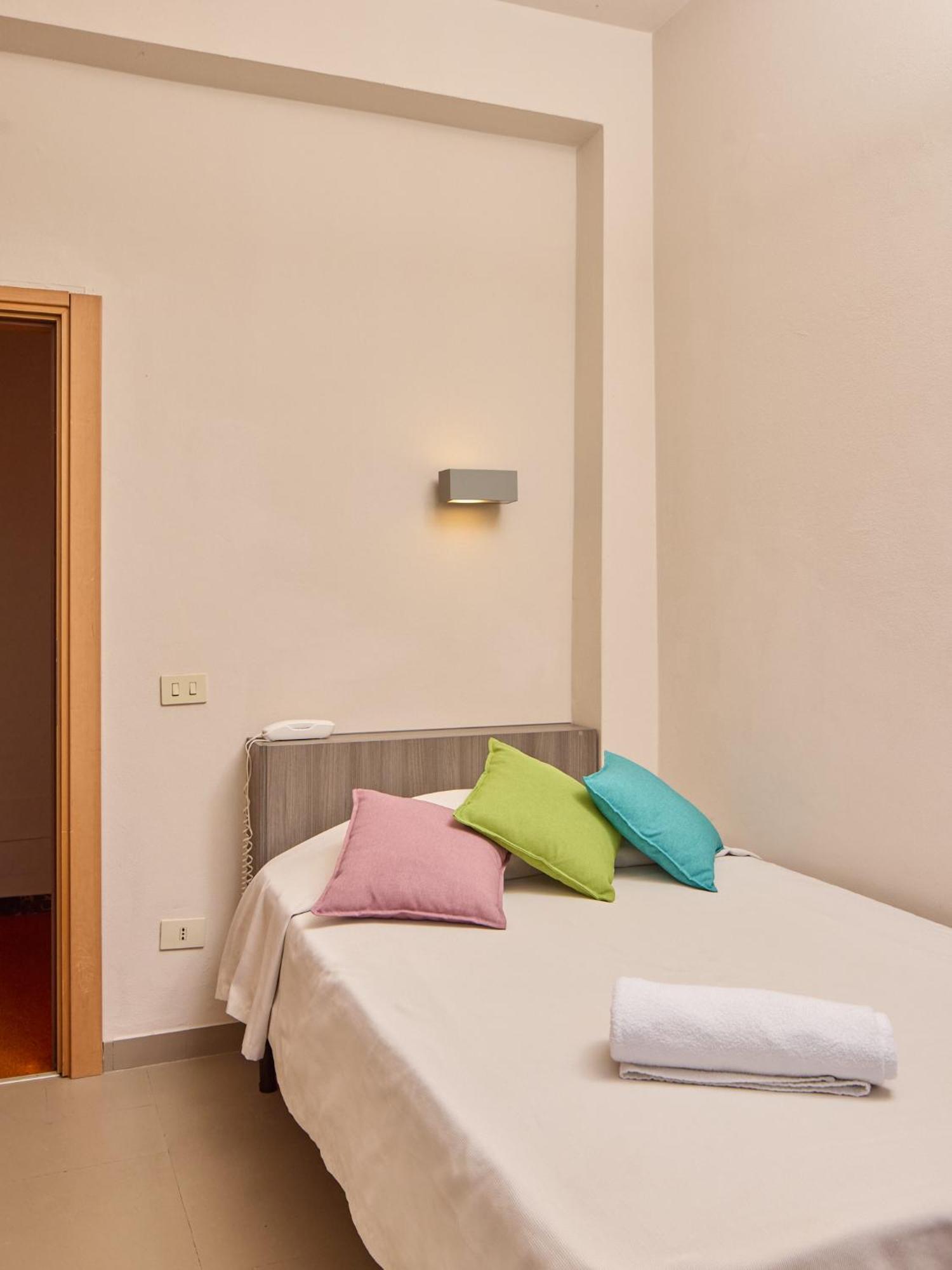 Hotel Crystal Marina di Pietrasanta Bagian luar foto