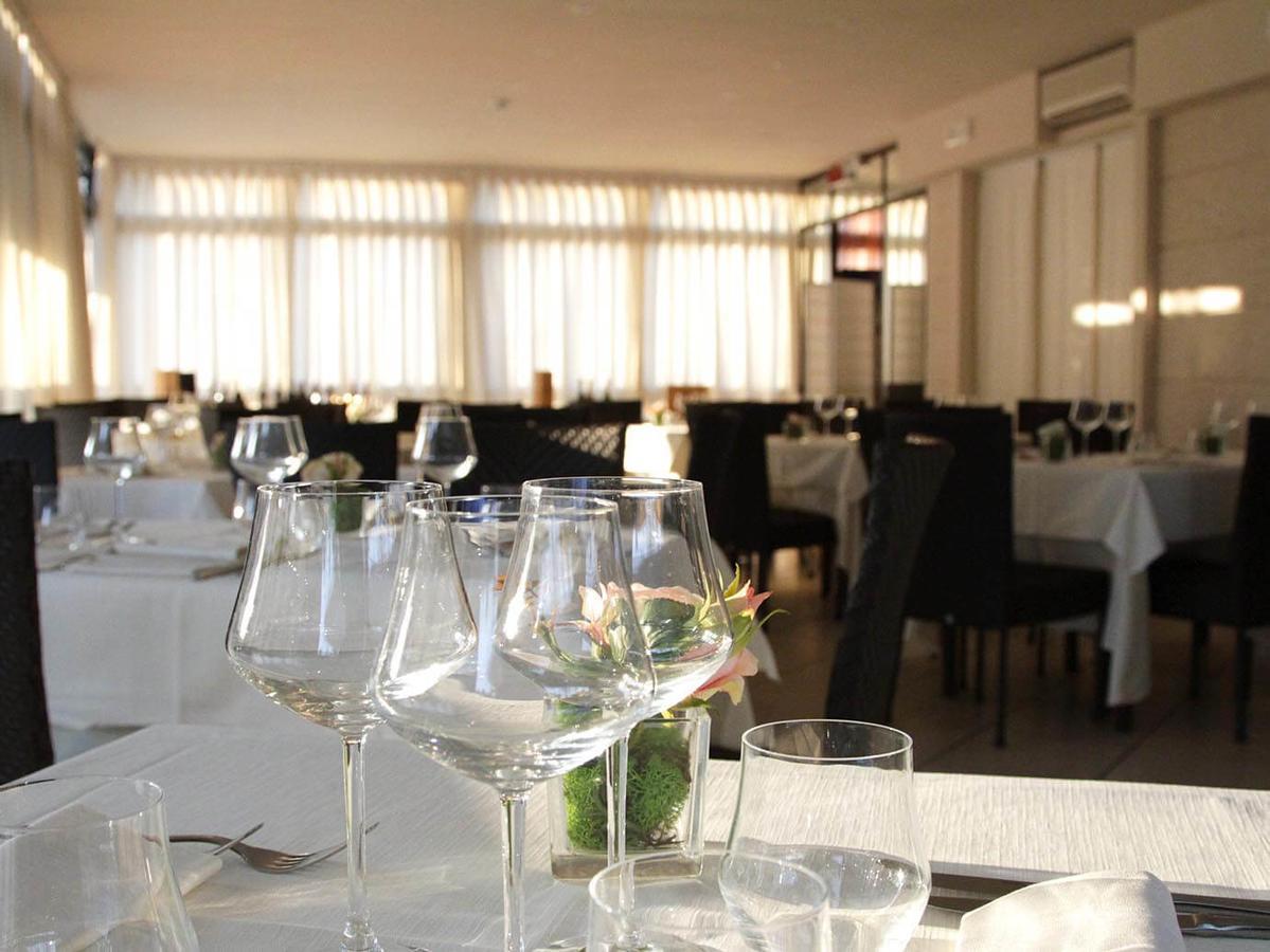 Hotel Crystal Marina di Pietrasanta Bagian luar foto
