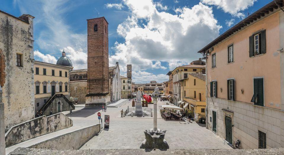 Hotel Crystal Marina di Pietrasanta Bagian luar foto