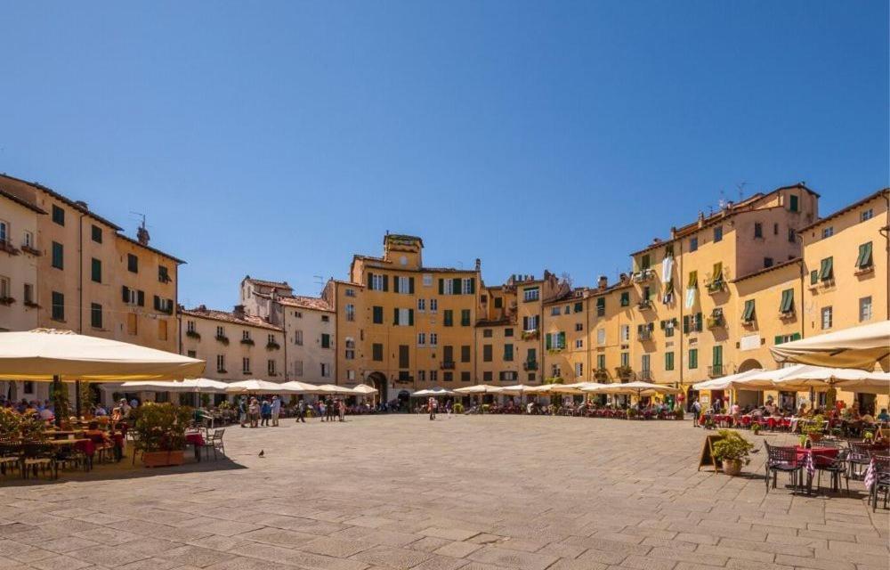 Hotel Crystal Marina di Pietrasanta Bagian luar foto